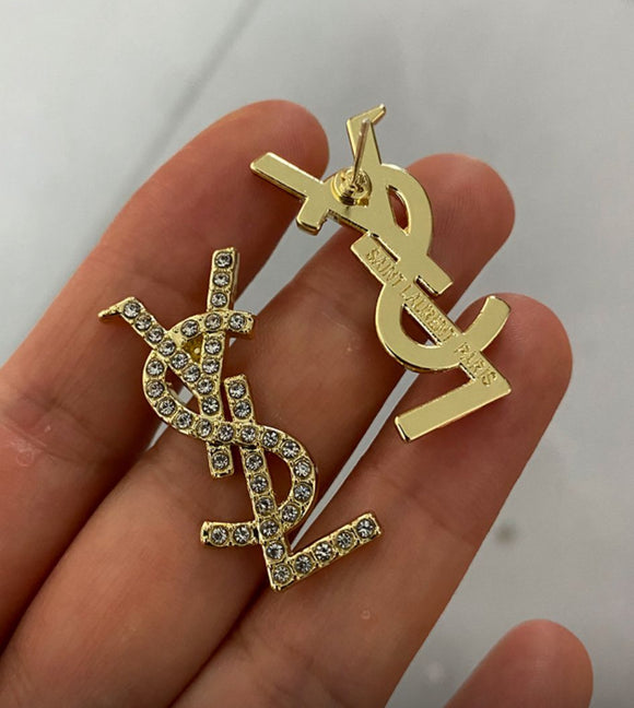 ✨ Glam Statement Studs – Gold