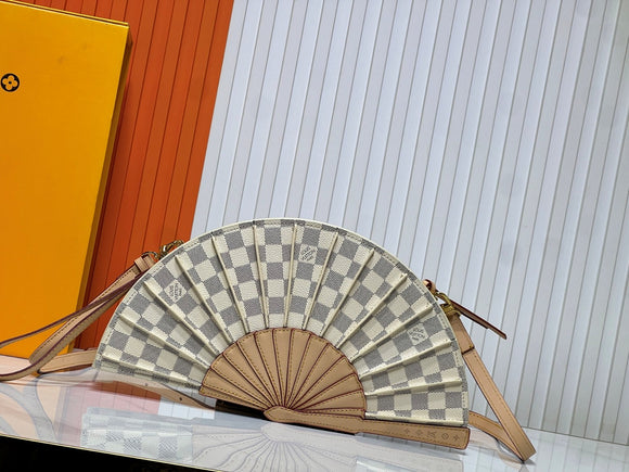 White Fan Bag