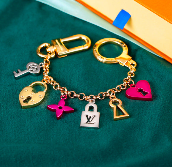 Glamour Drip Charm