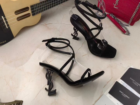 Nina Stiletto