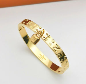 PADLOCK GOLD BANGLE