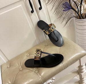Momo Slipper